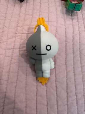 BT21 VAN McDonald's Happy Meal Space Figure Keychain